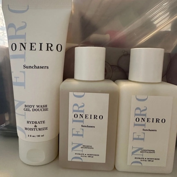 Oneiro Other - ONEIRO Sunchasers Travel Body Wash + Shampoo + Conditioner Set - White